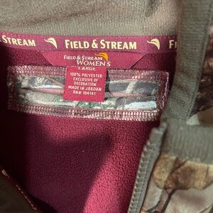 Woman's Realtree Camo Vest